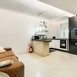 Borgo Porticciolo Sea&center