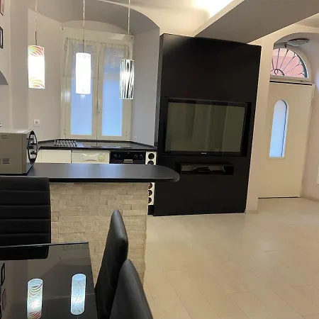 Borgo Porticciolo Sea&center Apartmán